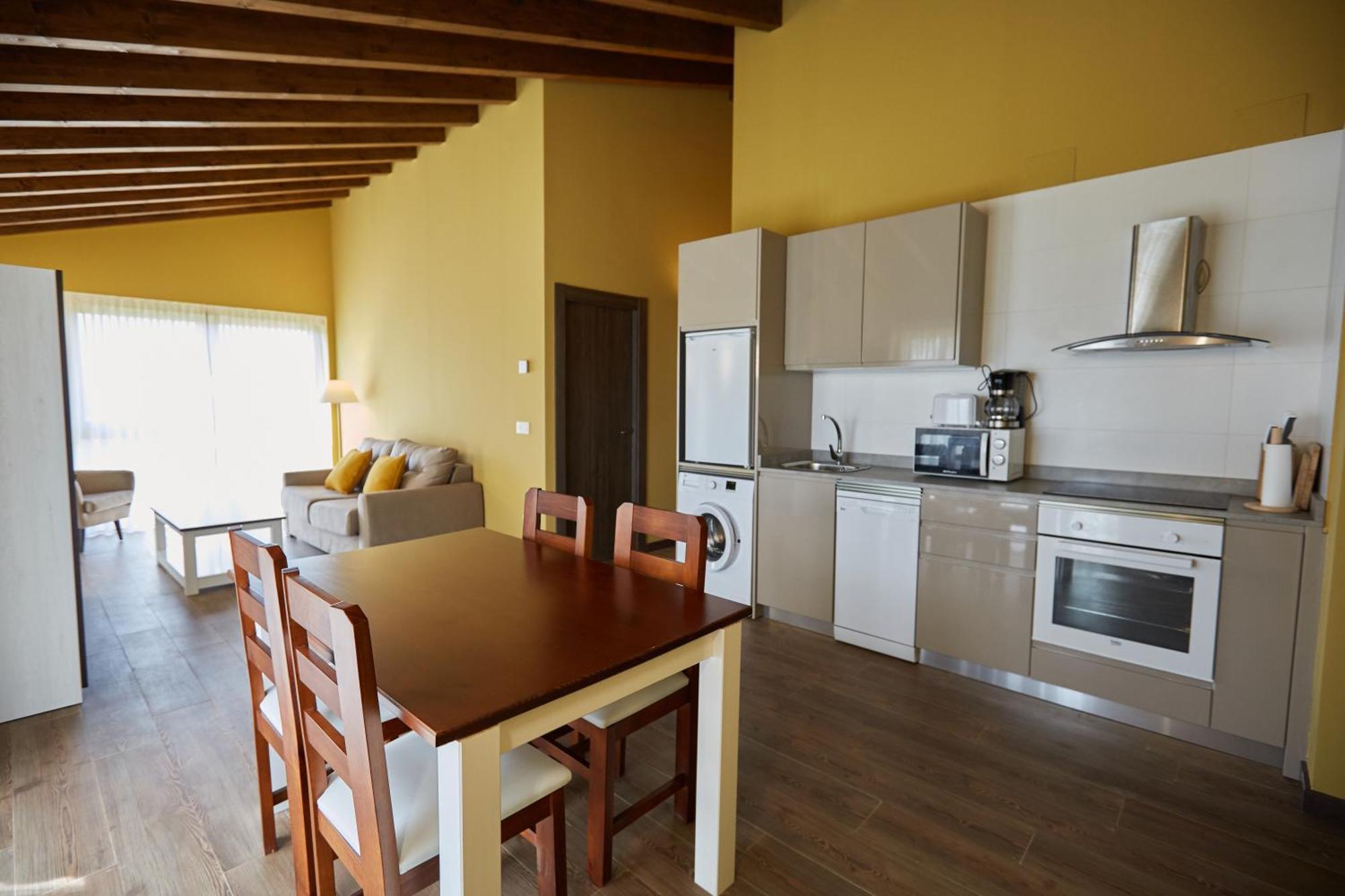 Apartamentos Rurales Casa La Piedra Collía Eksteriør billede