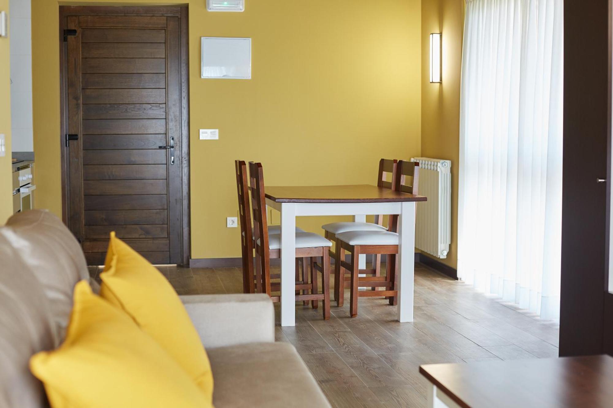 Apartamentos Rurales Casa La Piedra Collía Eksteriør billede