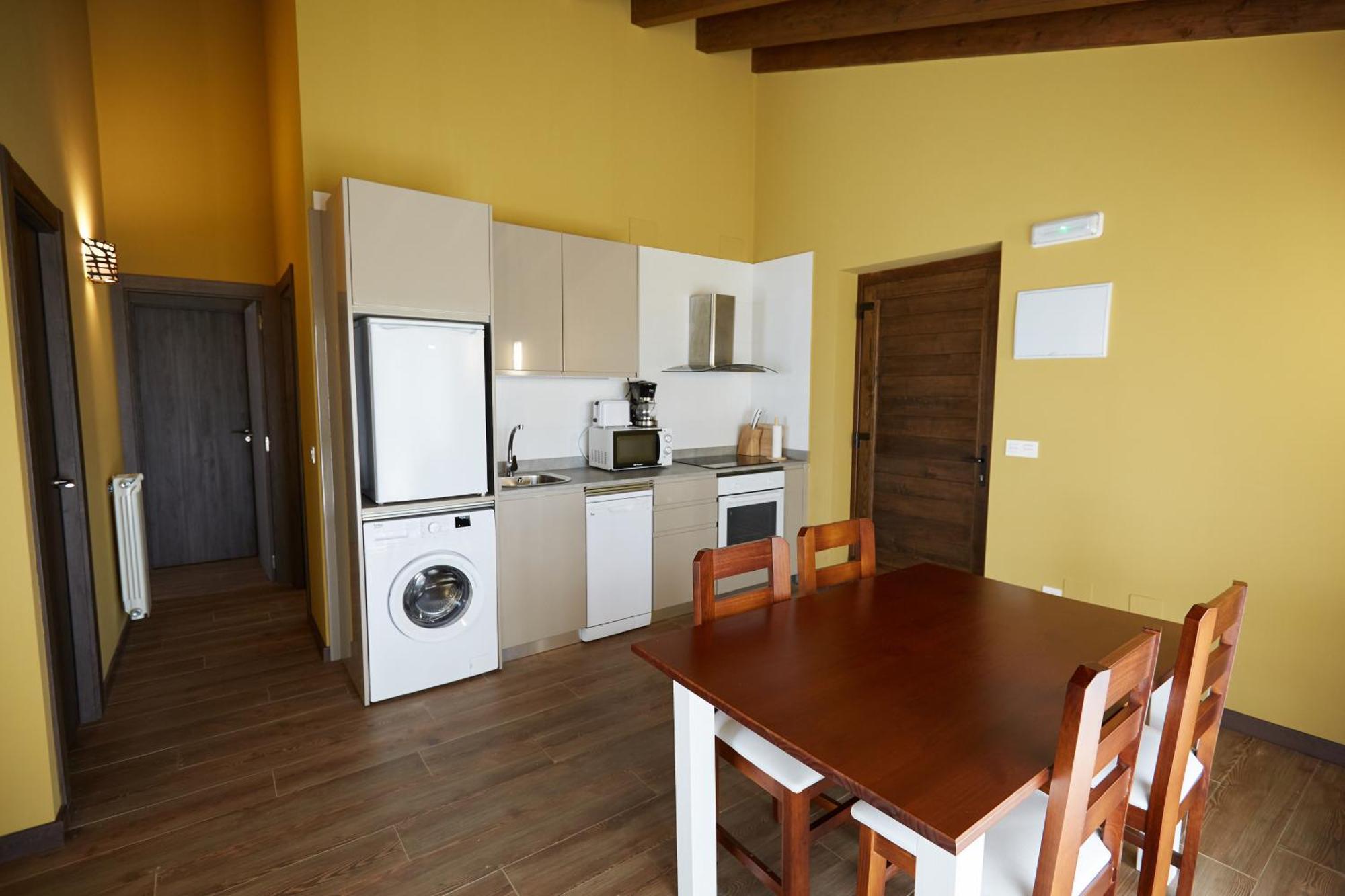 Apartamentos Rurales Casa La Piedra Collía Eksteriør billede